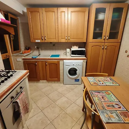 Domus Laurenza Guest house Acilia